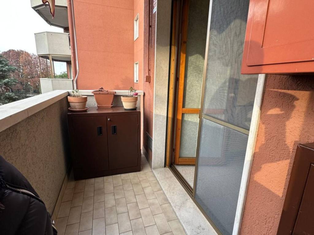 Appartamento a Rozzano in Via Alcide De Gasperi - Foto 4