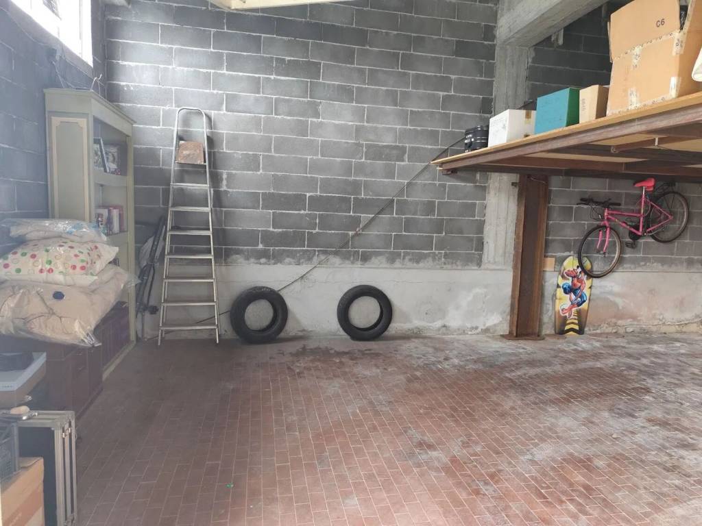 Box / garage a Celle ligure in Via Lagorio - Foto 3