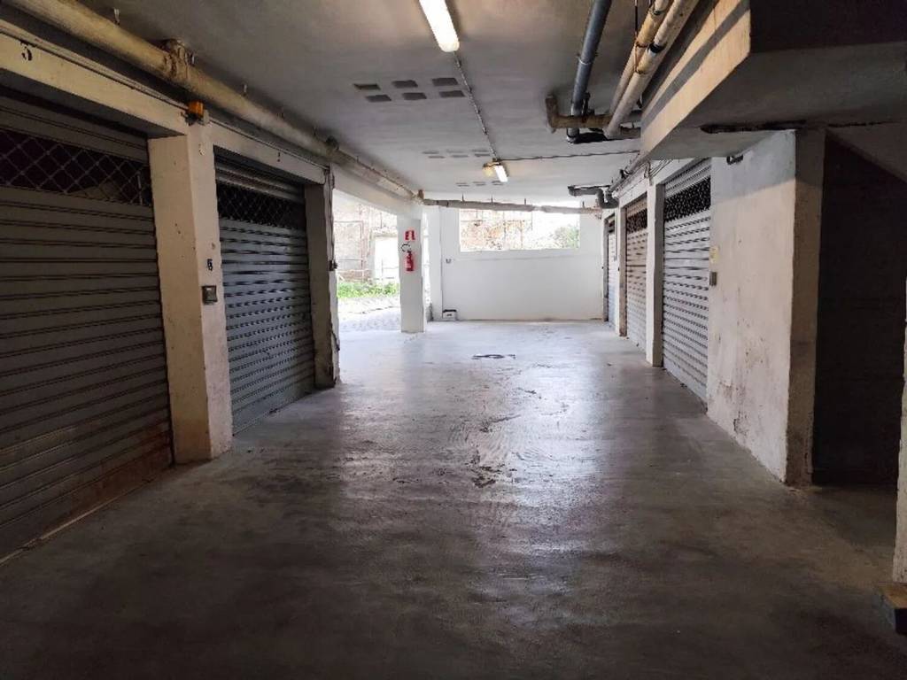 Box / garage a Savona in Via Angelo Bevilacqua - Foto 2