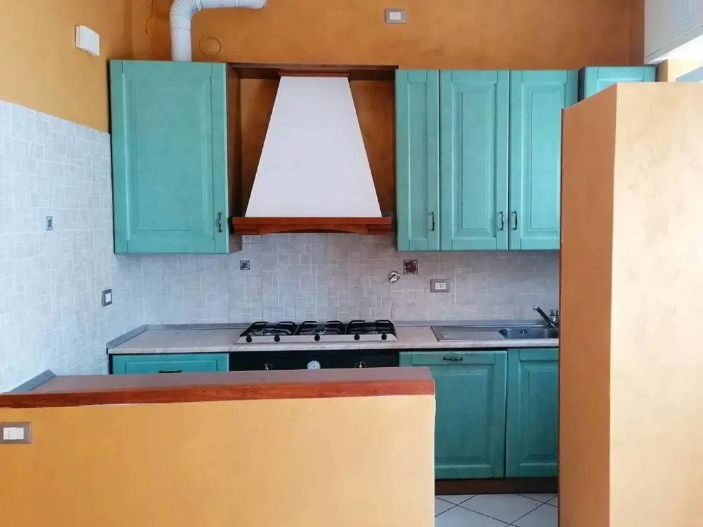 Appartamento a Savona in Via Giovanni Roveda - Foto 4