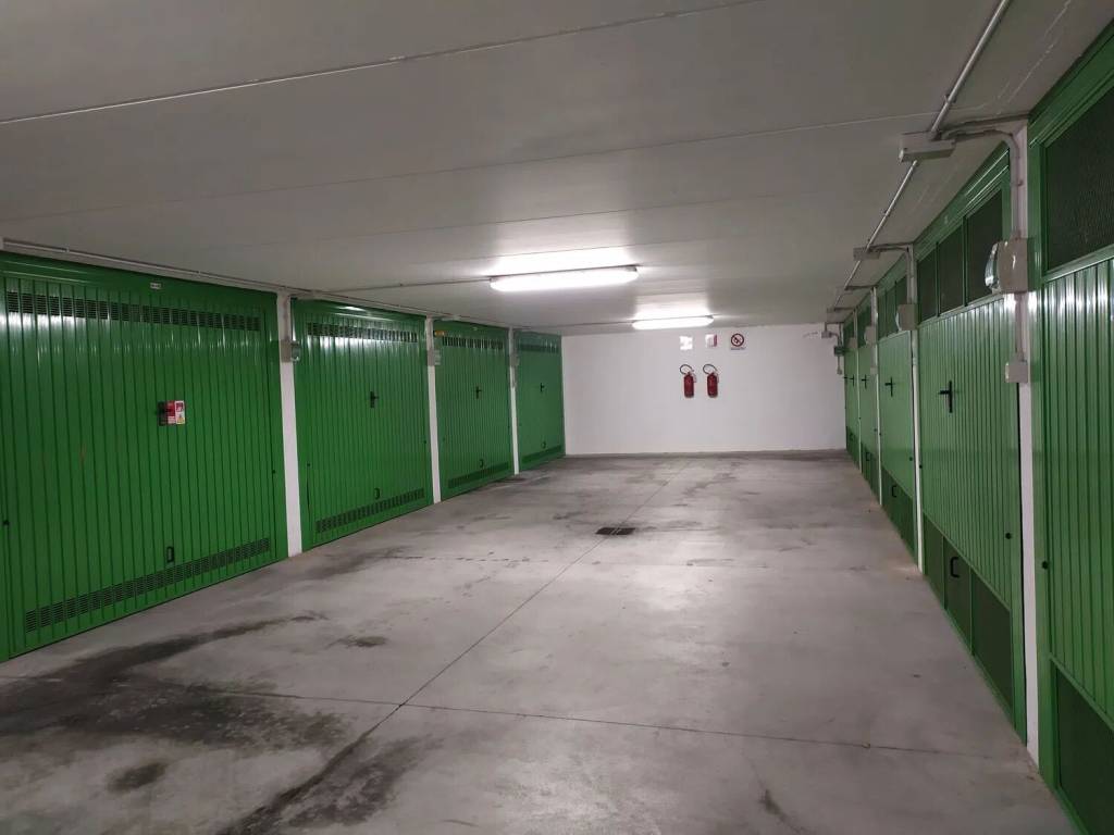 Box / garage a Celle ligure in Via Fratelli Testa - Foto 3