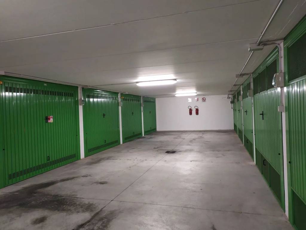 Box / garage a Celle ligure in Via Fratelli Testa - Foto 4