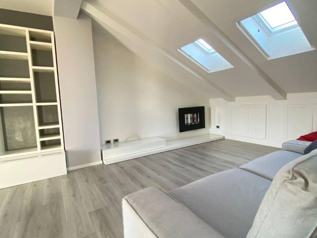 Attico / mansarda a Novara in Via Giuseppe Argenti - Foto 5