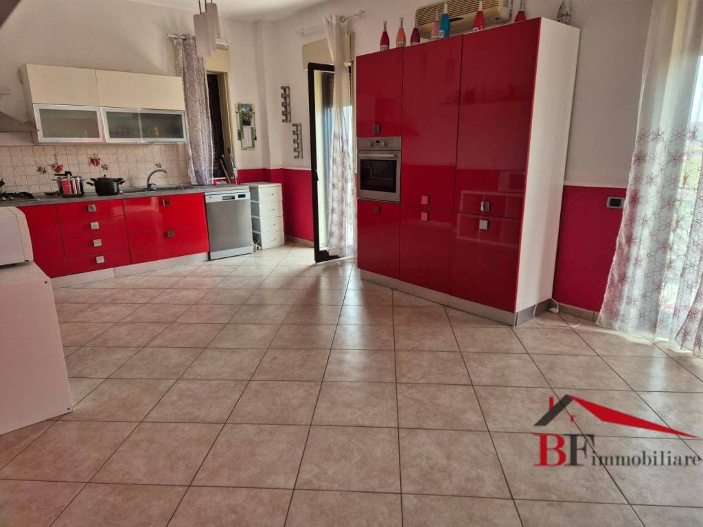 Appartamento a Mascalucia in Via Alfonso La Marmora - Foto 4