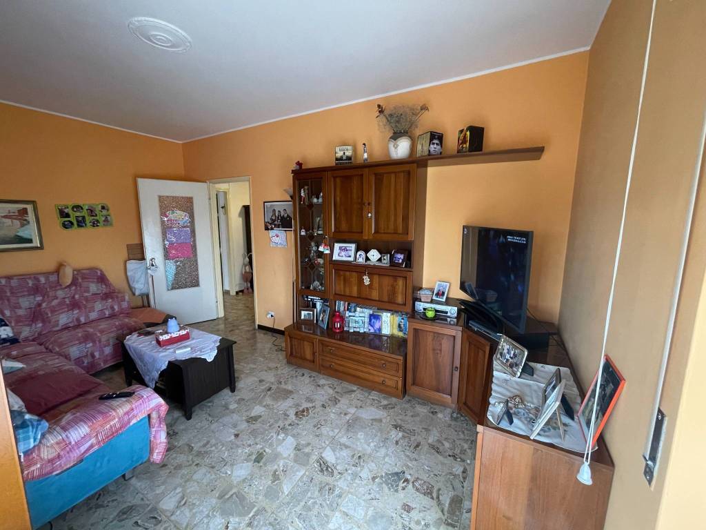 Appartamento a Bellinzago novarese in Via Libertà, 226 - Foto 4