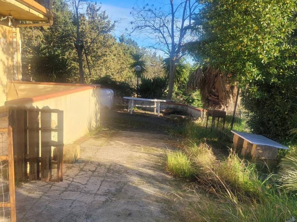 Villa a Caltanissetta in Contrada Cammarella No Number - Foto 2