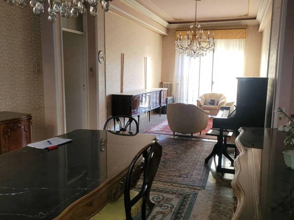 Appartamento a Caltanissetta in Via Napoleone Colajanni, 118 - Foto 4