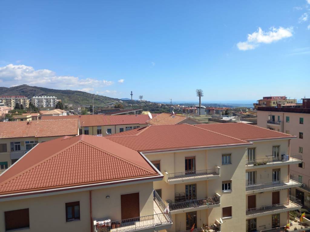 Appartamento a Catanzaro in Viale Pio X - Foto 2