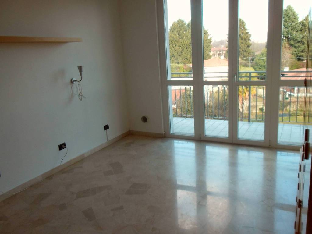 Appartamento a Olgiate comasco in Viale Trieste - Foto 2