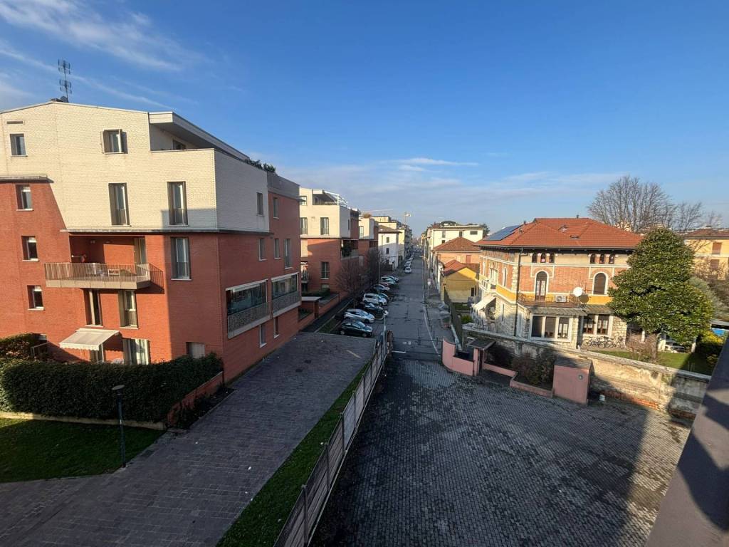 Appartamento a Brescia in Via Gerolamo Savoldo - Foto 5