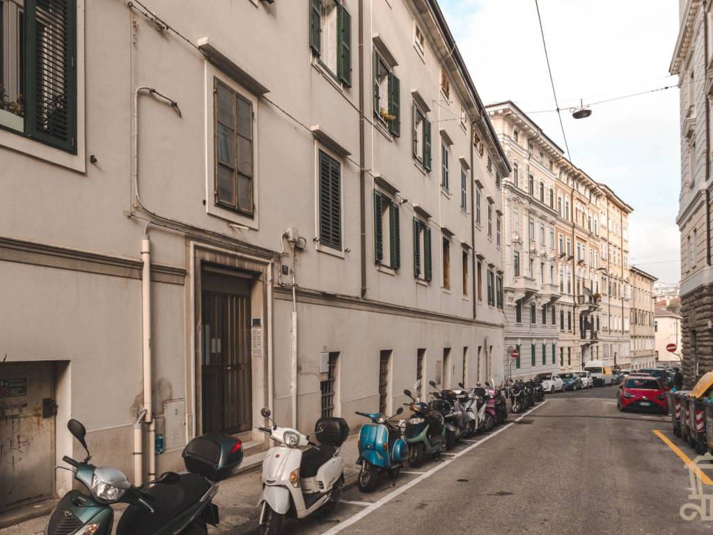 Appartamento a Trieste in Via Belpoggio, 15 - Foto 2
