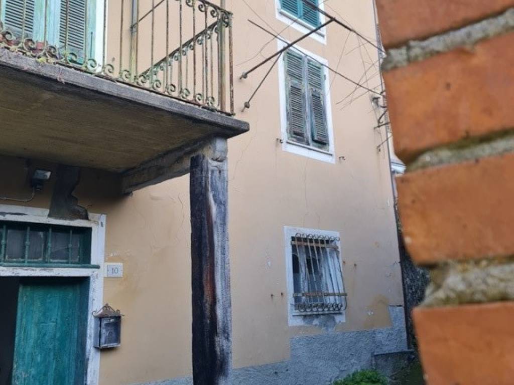 Appartamento a Deiva marina in Via Vittorio Bachelet, 10 - Foto 2