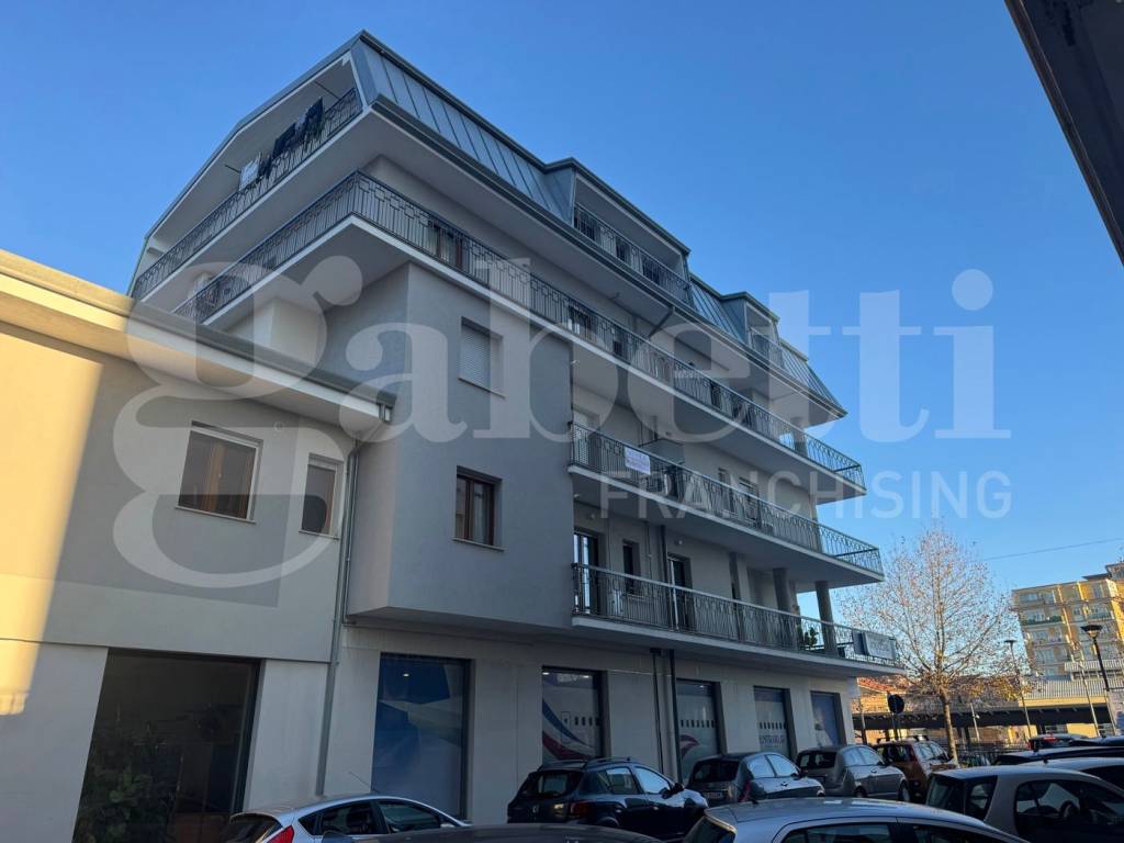 Appartamento a Isernia in Via Dante Alighieri, 16 - Foto 2