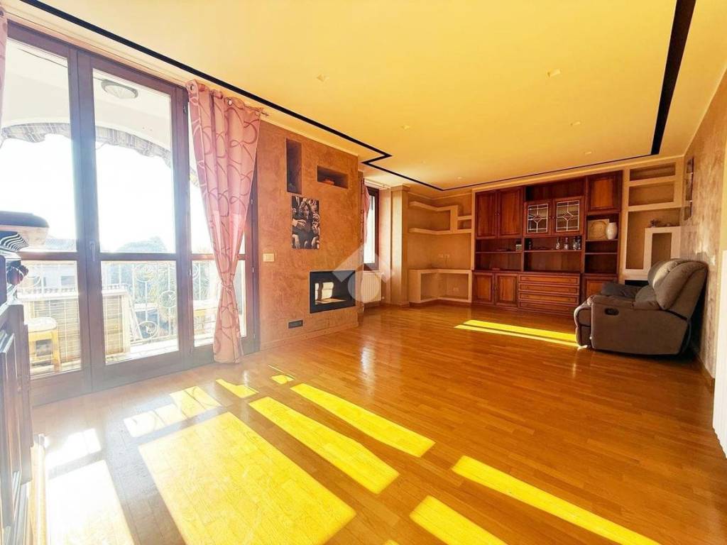 Appartamento a Gerenzano in Via Carlo Berra, 18 - Foto 5