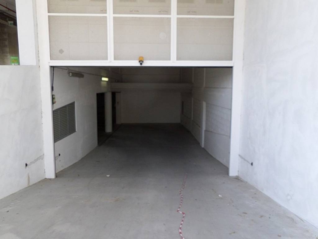Box / garage a Atessa in Piazza Giuseppe Garibaldi - Foto 3