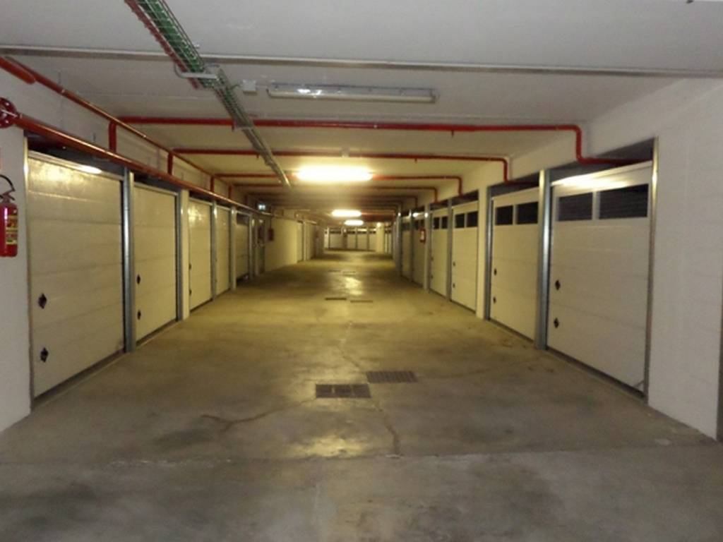 Box / garage a Atessa in Piazza Giuseppe Garibaldi - Foto 5
