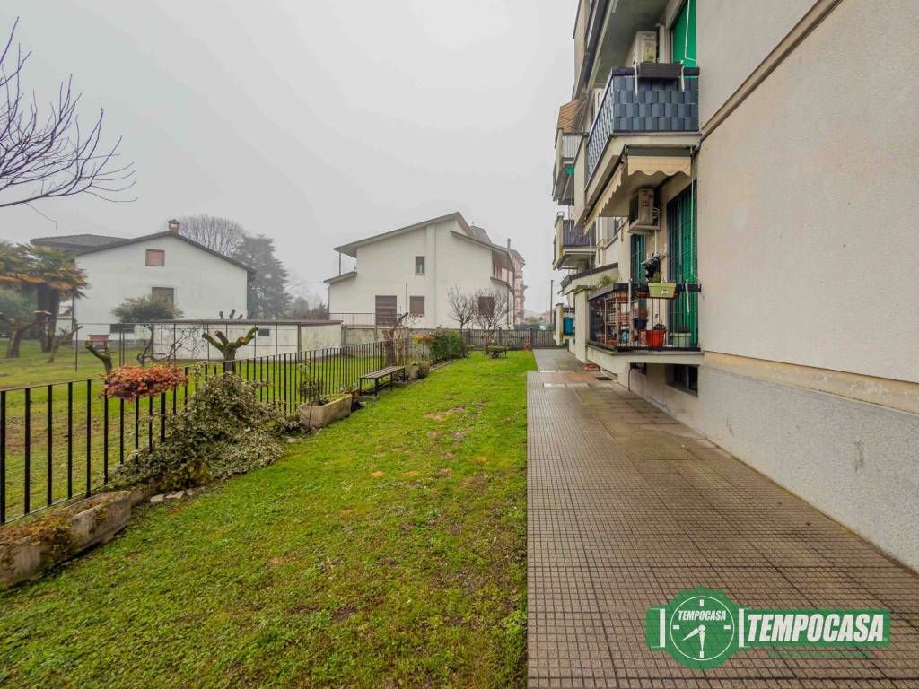 Appartamento a Carpiano in Via dei Caduti, 13 - Foto 2
