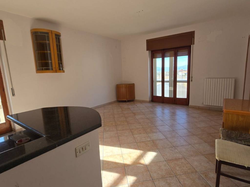 Appartamento a Montesarchio in Via Borghetelle, 11 - Foto 3