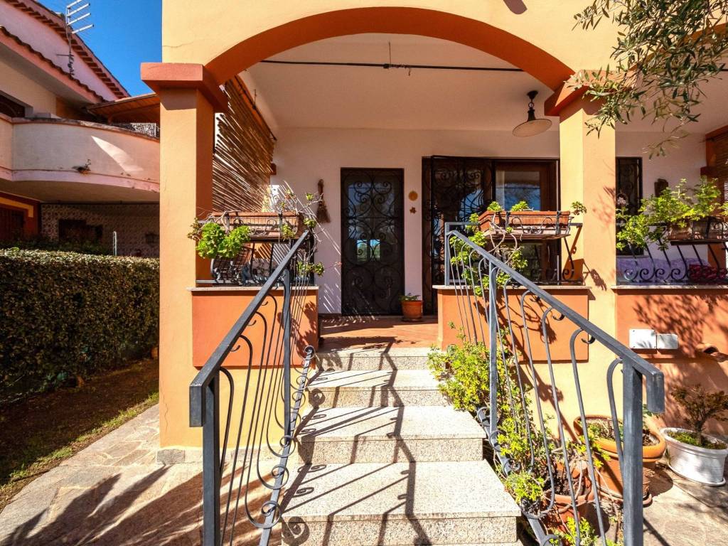 Villa a Pula in via libeccio - Foto 5