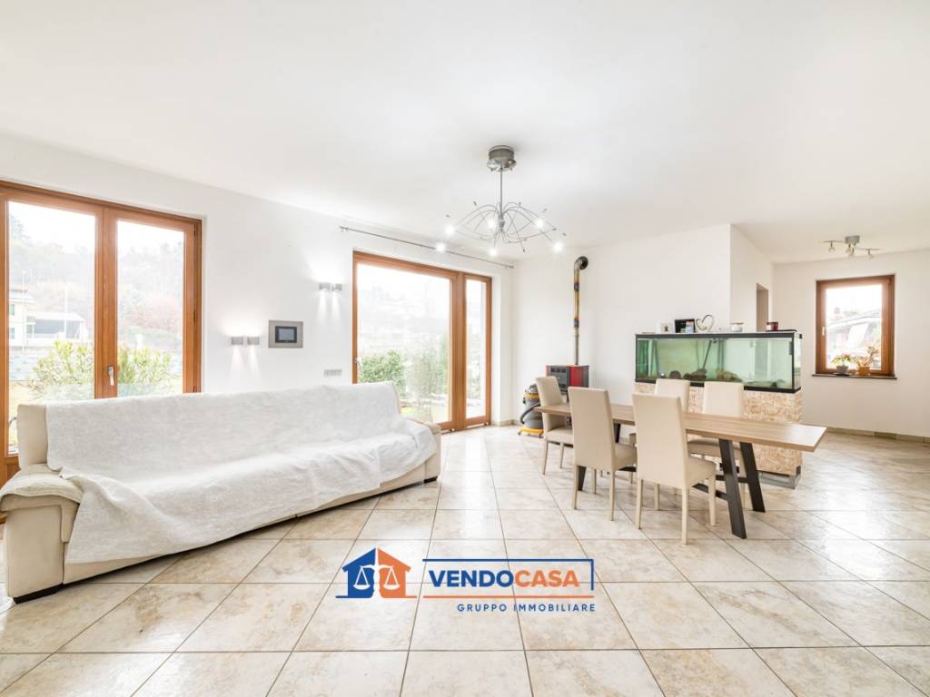 Villa a Bra in Strada Orti, 64 - Foto 5