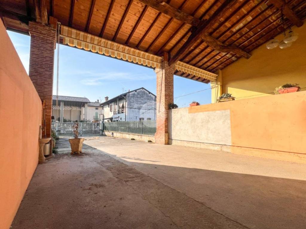 Casa indipendente a Trenzano in Via Conte L. Martinengo - Foto 5