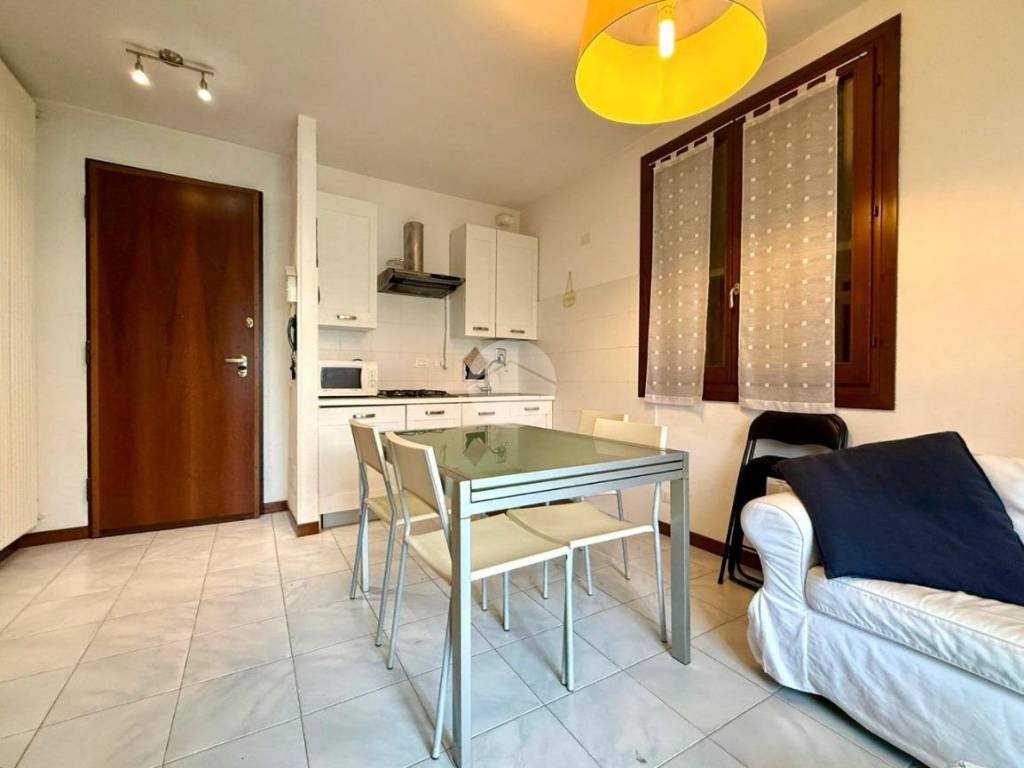 Appartamento a Ravenna in Viale ciro menotti, 67 - Foto 5