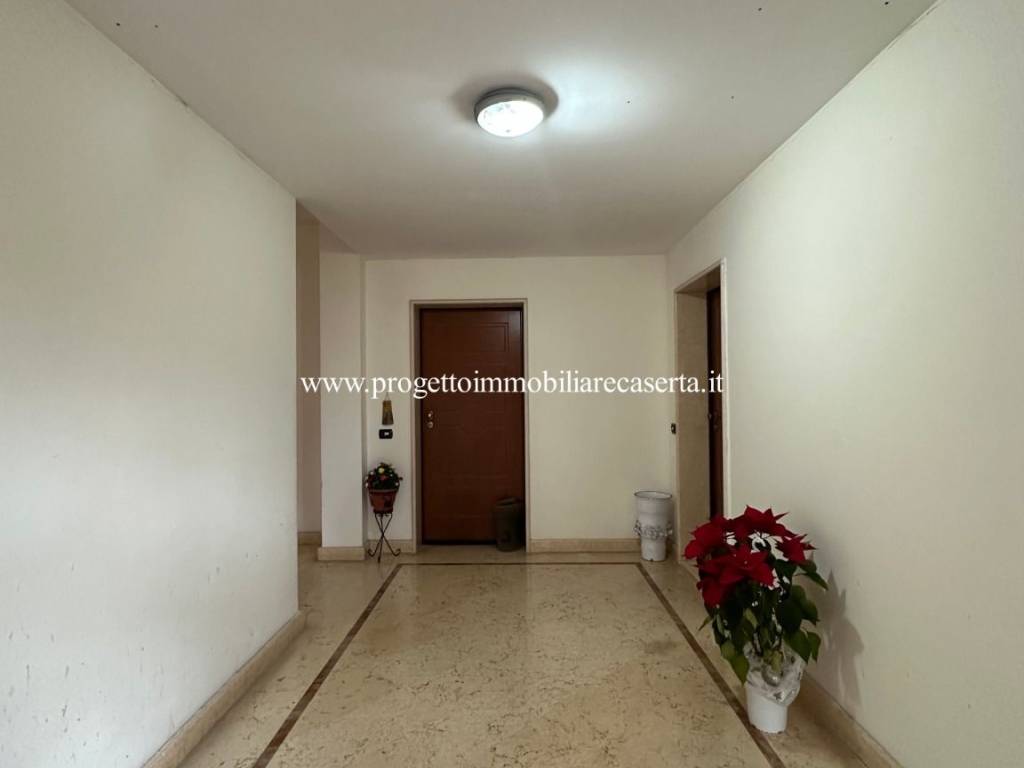 Attico / mansarda a Caserta in Vicolo Alfredo De Negri - Foto 5