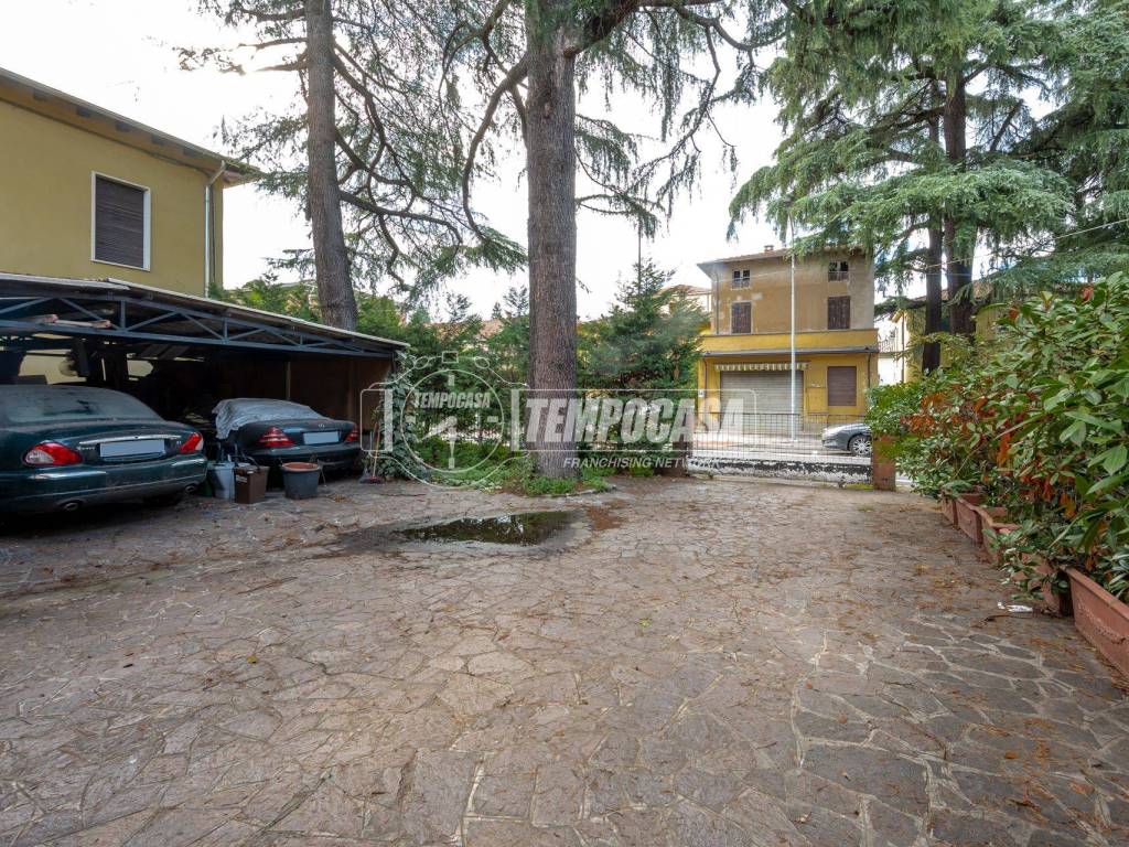 Appartamento a Vignola in Via Alessandro Plessi 23 - Foto 3