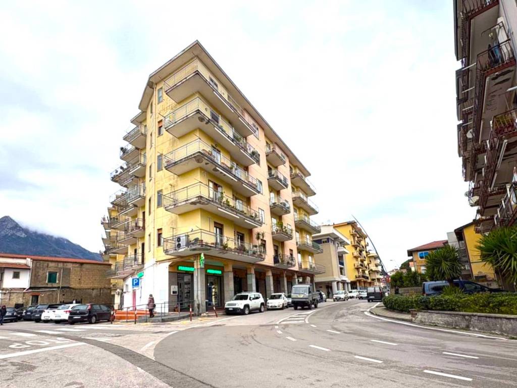 Appartamento a Cava de' tirreni in Via 24 Maggio - Foto 2