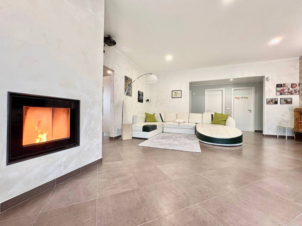 Villa a Carini in Via Chiovaro, 7 - Foto 2