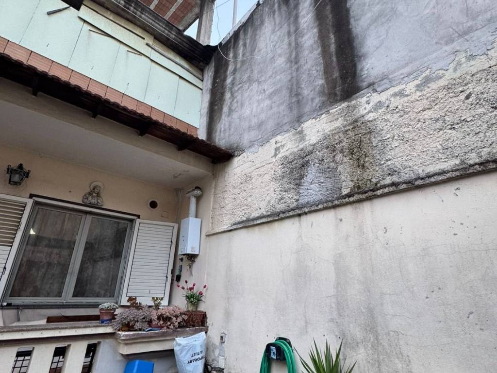 Casa indipendente a Casal di principe in Via Giovanni Pascoli - Foto 5