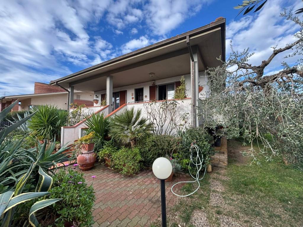 Villa a Grosseto in Via Italia - Foto 2