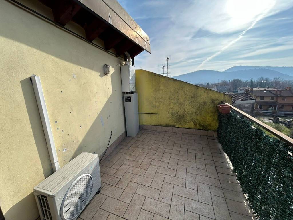 Appartamento a Concesio in Via Crosette - Foto 3