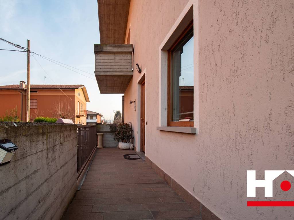Villa a Credaro in Via Alessandro Manzoni, 13 - Foto 4