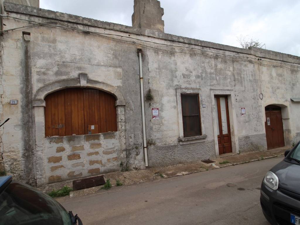 Casa indipendente a Sava in Via Montegrappa , 21 - Foto 3