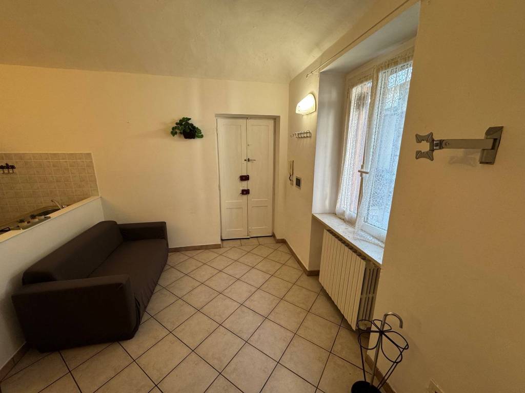Appartamento a Alessandria in Via Andrea Vochieri, 65 - Foto 3