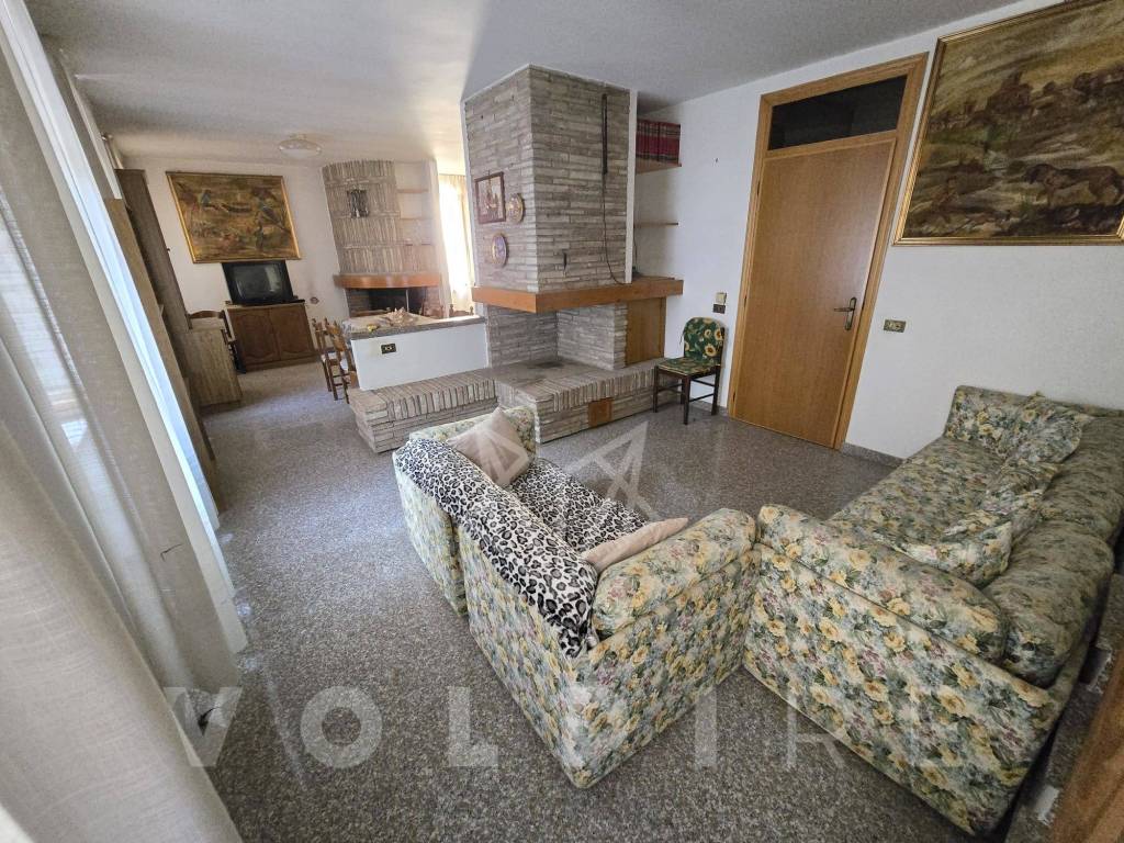 Appartamento a Cannara in Via Costanza Baglioni - Foto 3