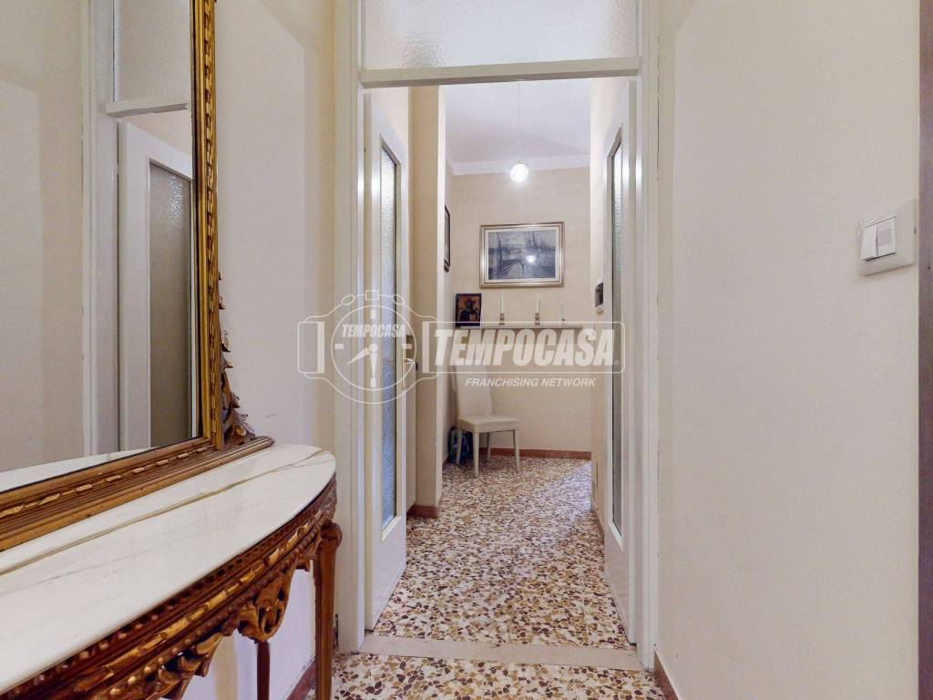 Appartamento a Mantova in Piazza dei Mille 9 - Foto 4