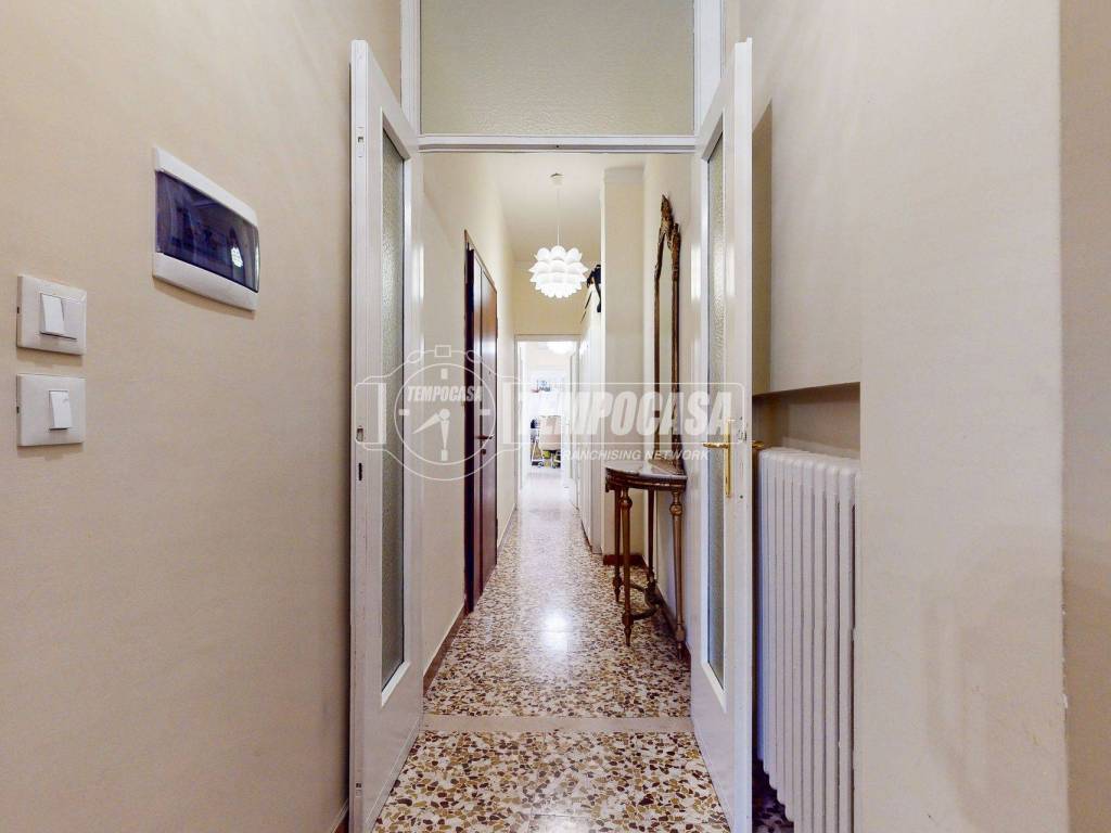 Appartamento a Mantova in Piazza dei Mille 9 - Foto 5