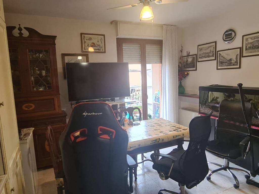 Appartamento a Corciano in Via Santorre Santarosa - Foto 3