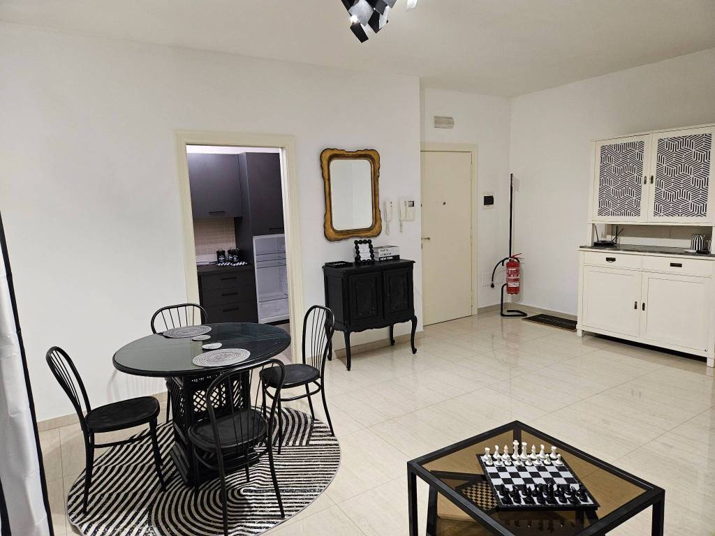 Appartamento a Trani in Via Vittorio Malcangi - Foto 3