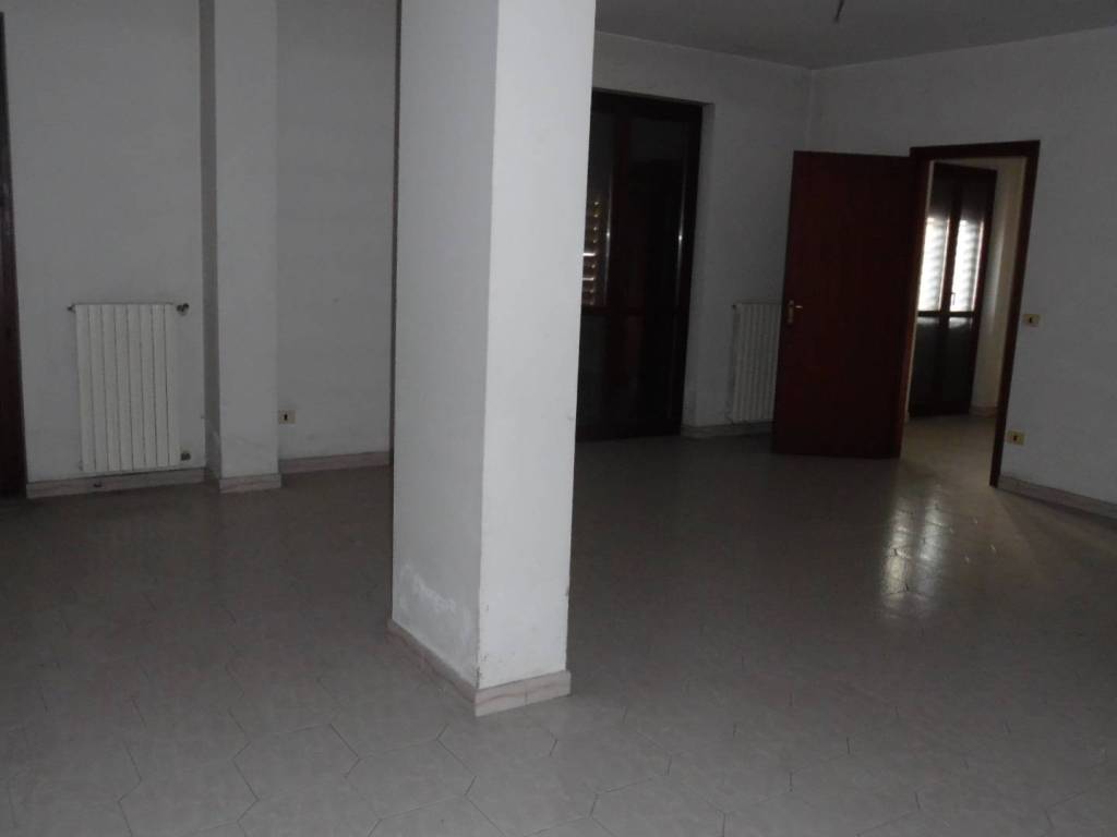 Appartamento a Lioni in Via Roma - Foto 3