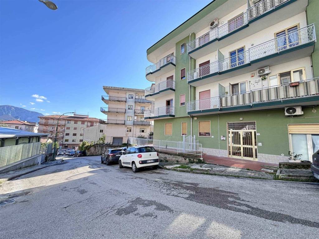 Appartamento a Montecorvino rovella in Via Almirante, 59 - Foto 2