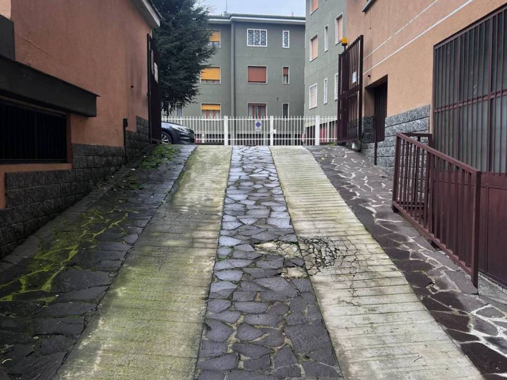 Box / garage a Sordio in Viale papa giovanni - Foto 2