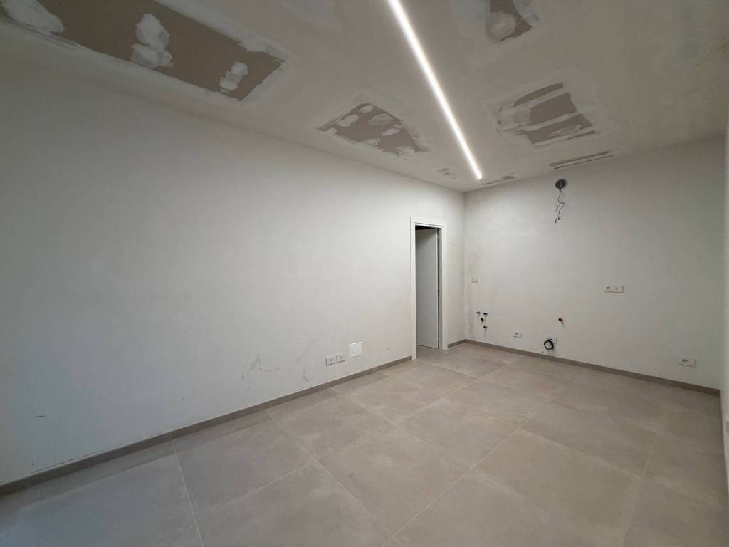 Appartamento a Pinerolo in Via Trieste, 67 - Foto 2