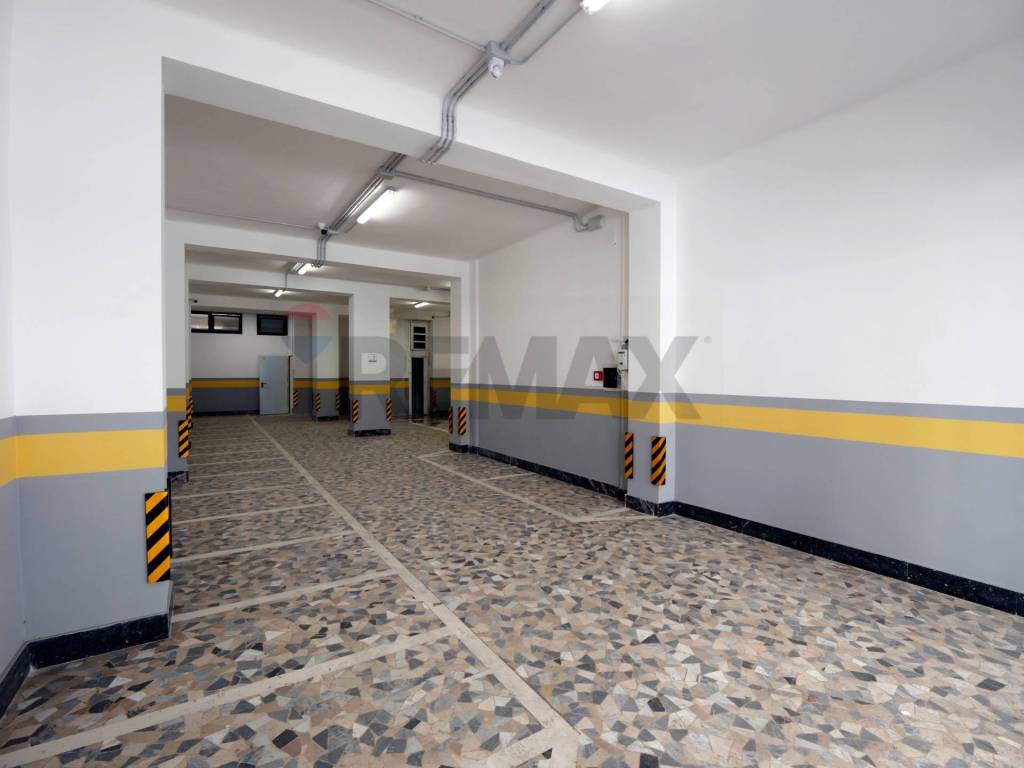 Box / garage a Bari in Via Marcello Celentano - Foto 3