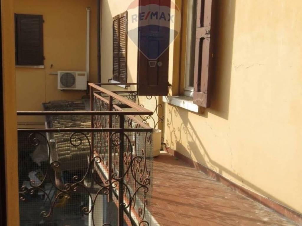Casa indipendente a Castiglione delle stiviere in via Zanardelli, 1 - Foto 3