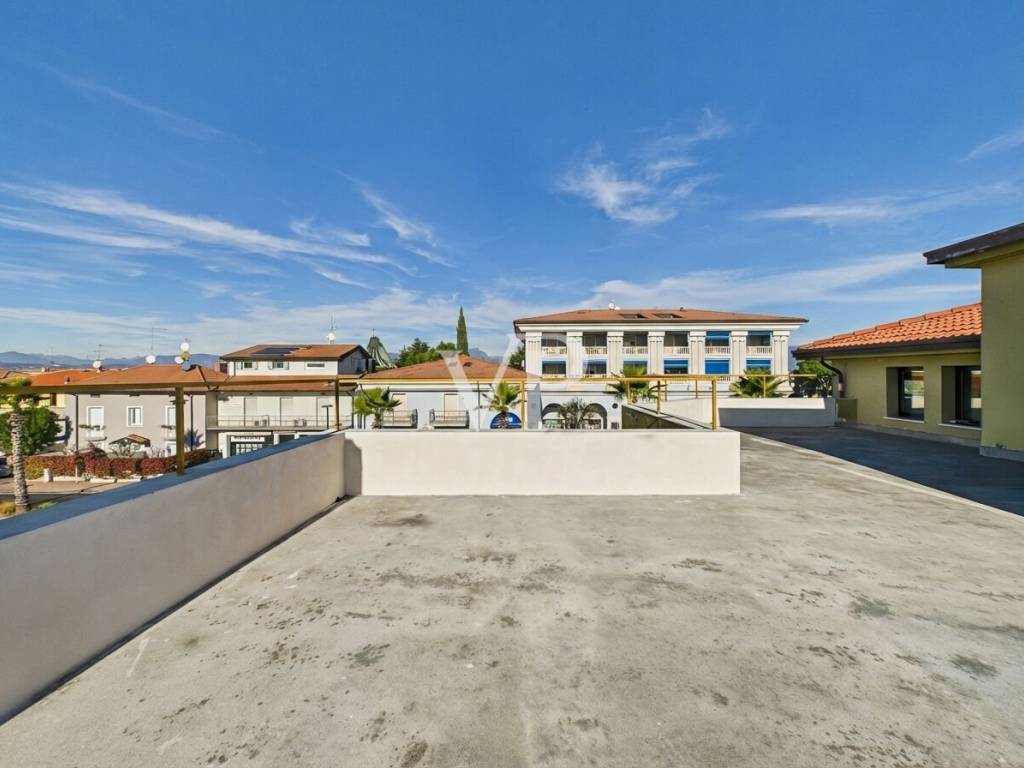 Appartamento a Sirmione in Via Brescia, 9 - Foto 2