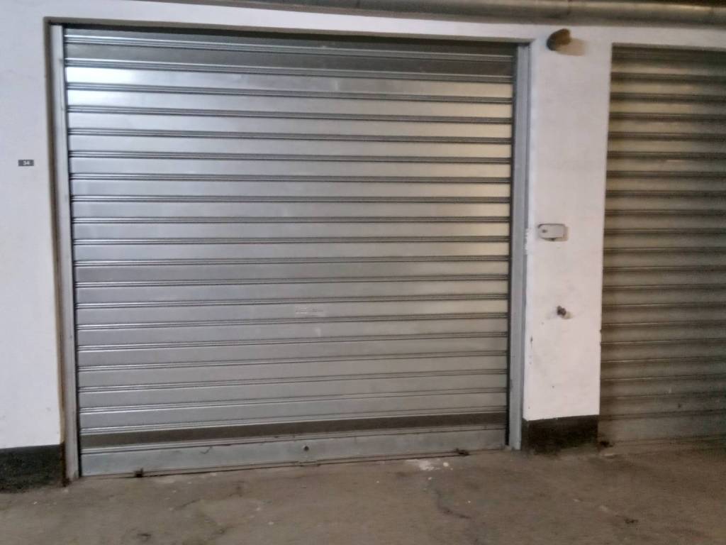 Box / garage a Genova in Via Martiri della Libertà - Foto 3