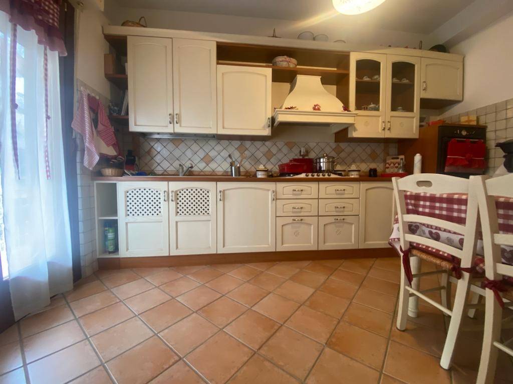 Appartamento a Velletri in Via di Ponente - Foto 2